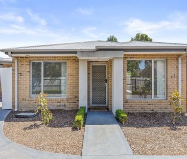 Modern 3-Bedroom Home with Natural Light and Convenience in Epping - Photo 6
