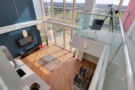 2 Bedroom Penthouse - Photo 4