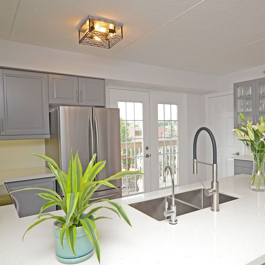 For Lease - 4013 Kilmer Drive Unit# 312, Burlington, Ontario - Photo 1