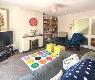 St. Barnabas Close, Gloucester - Photo 1