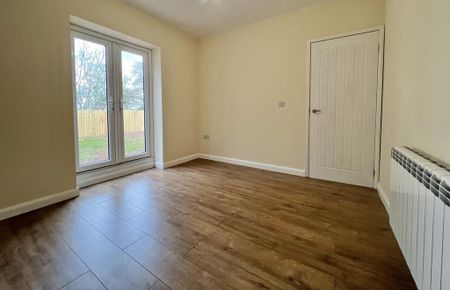 2 bedroom bungalow to rent - Photo 2