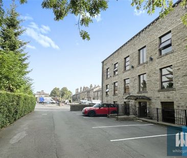 The Lighthouse, 3a New Hey Road, Marsh, Huddersfield, HD3 - Photo 3