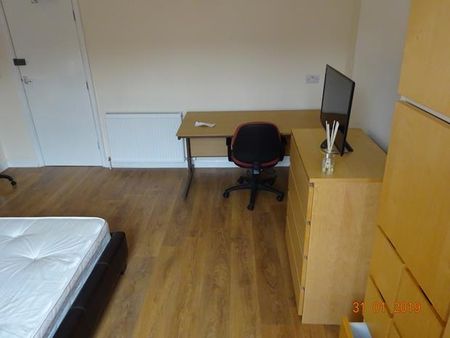 6 bedroom house share to rent - Photo 3