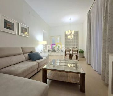 Apartamento en alquiler en Casco Antiguo - Foto 2