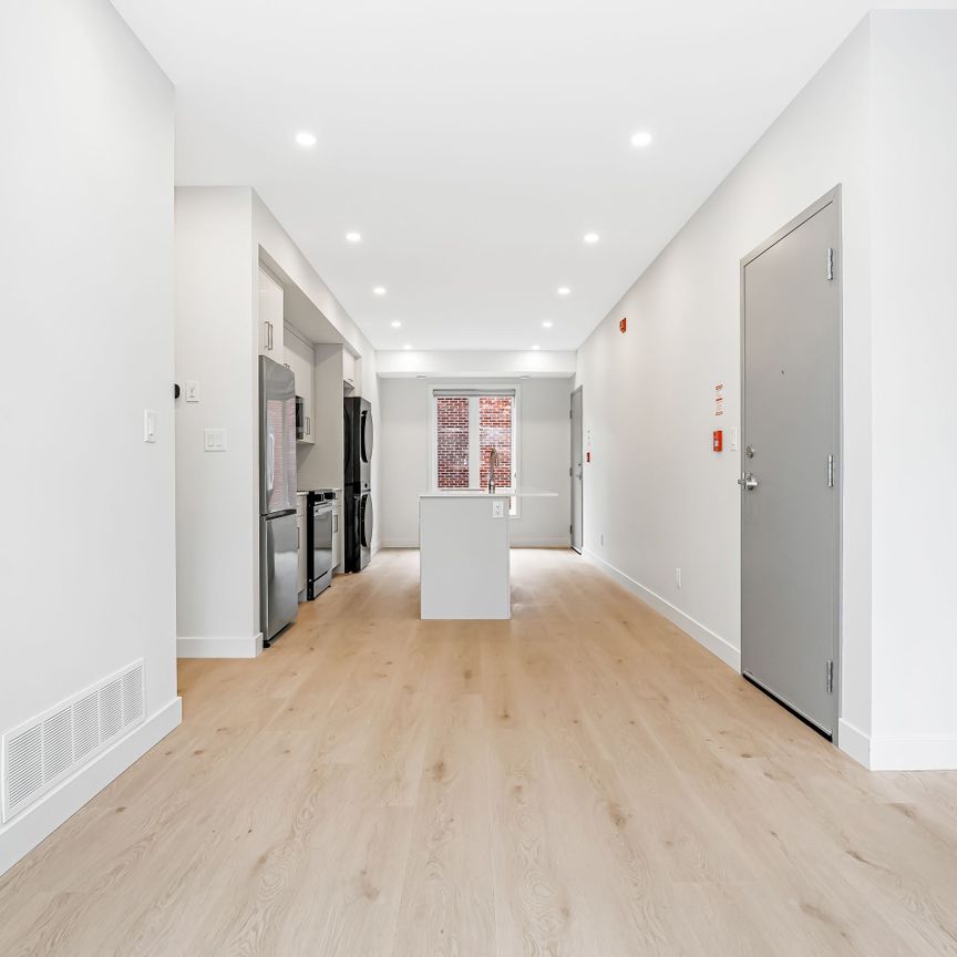 For Lease - 1267 Summerville Avenue Unit# 5, Carlington - Central Park, Ontario - Photo 1