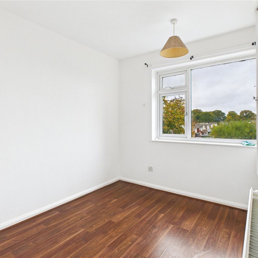 St. Lukes Close, Colchester, Essex, CO4 0LZ - Photo 1