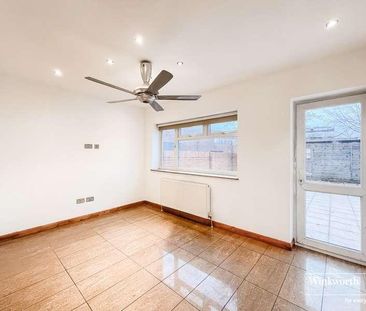 Berkeley Road, Kingsbury, London, NW9 - Photo 1