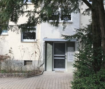 Helle 3-Zimmer-Wohnung mit Balkon und zusätzlichem Stauraum - Photo 1