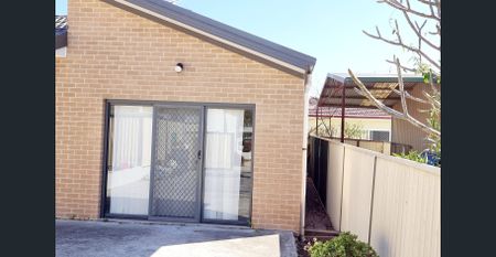 1 BEDROOM STUDIO INCLUDING WATER + INTERNET. - Photo 5