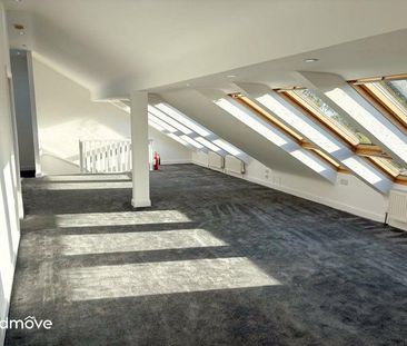 2 bedroom coach house to rent - Photo 5