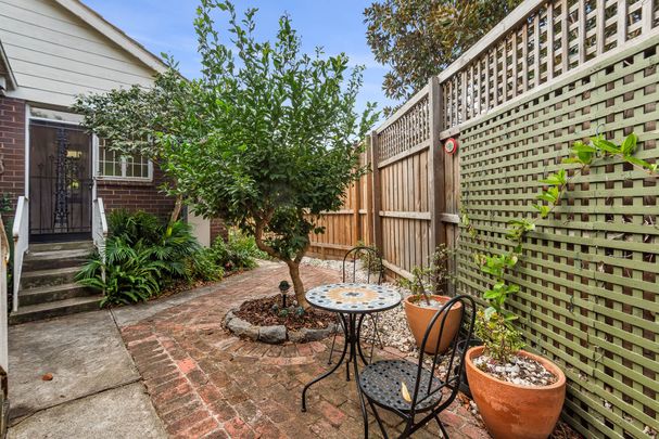 Stylish Single-Level Living in Prime Brighton Location - Photo 1