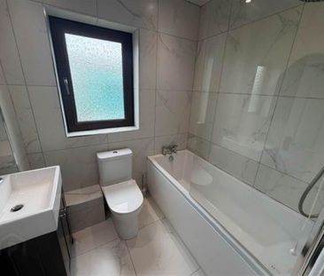 5F Stranmillis Court, Stranmillis, Belfast, BT9 5EU - Photo 6
