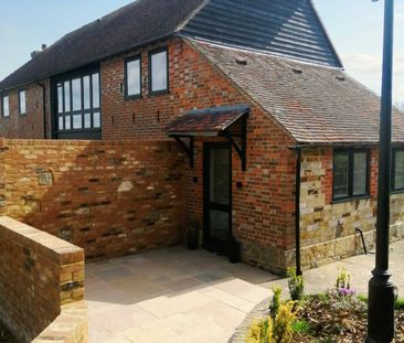 Brooklands Barn Tylers Lane, Horney Common, Uckfield, Uckfield, TN22 3EJ - Photo 2