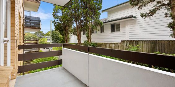 Prime Freshwater Living – Coastal Convenience at Its Best - Photo 3