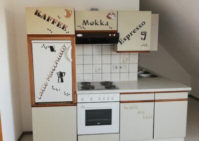 Gepflegte 1 Zimmer Dachgeschosswohnung in zentraler Lage - Foto 3