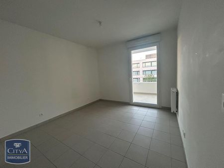 Location Appartement 2 pièces 40m² NICE 06200 - Photo 2
