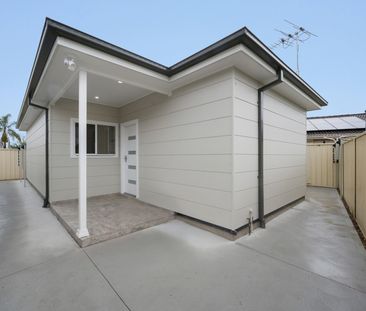 Brand New Granny Flat With 2 Toilets - Photo 2