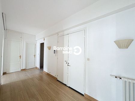 Location appartement à Brest, 5 pièces 114.73m² - Photo 3