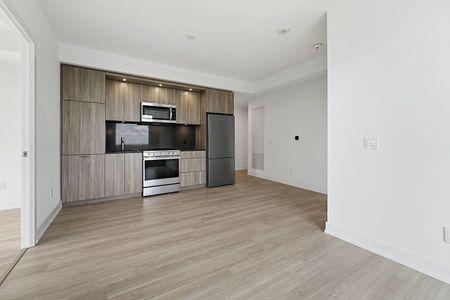 For Lease - 60 Central park roadway N/A Unit# 2413, Toronto, Ontario - Photo 4