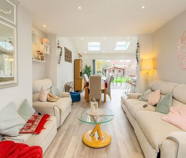 4 bedroom house to rent - Photo 1