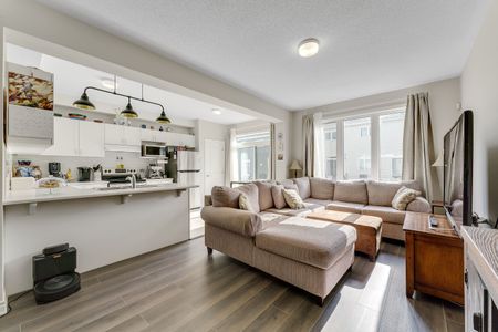 For Lease - 715 Derreen Avenue, Stittsville - Munster - Richmond, Ontario - Photo 4