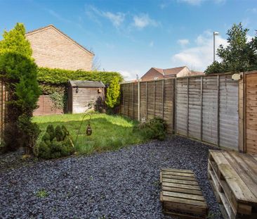 2 bedroom detached house to rent - Photo 3