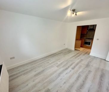 Bridge Avenue, MAIDENHEAD - Photo 5