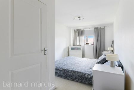 Schoolgate Drive - Photo 2