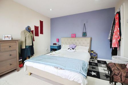 2 bedroom maisonette to rent - Photo 3