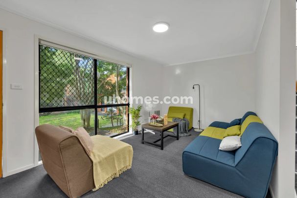 5 Bedrooms Apartment East Double - Photo 1