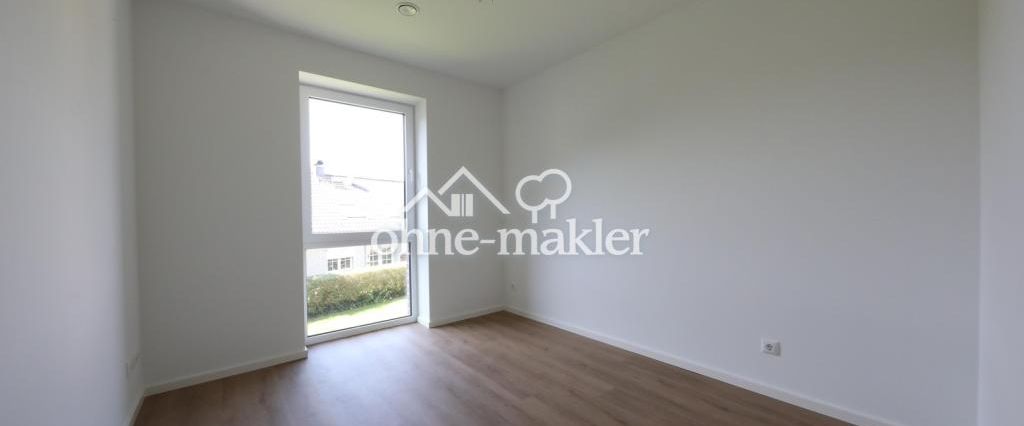 Gut geschnittene 3 Zimmer Wohnung mit gehobener Ausstattung in Elbnähe - Photo 1