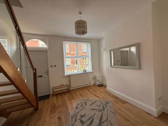 2 bedroom terraced house to rent - Photo 1