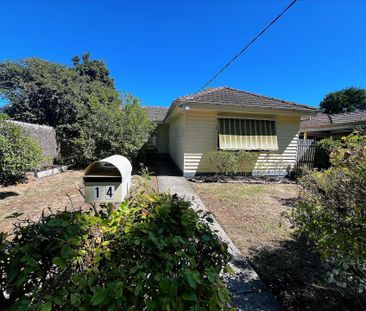 14 Edward St , MITCHAM - Photo 2