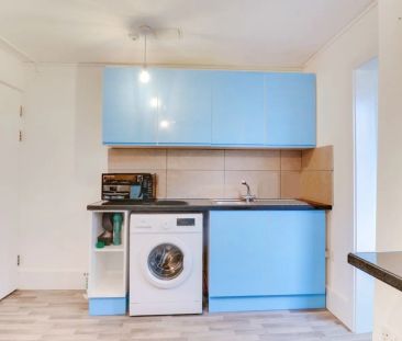 Victor Road, Kensal Rise, NW10 - Photo 1