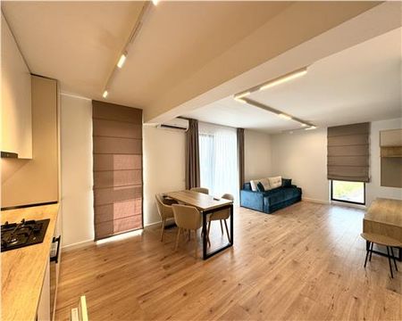 Apartament 3 camere de lux prima inchiriere Albert Nord Ploiesti - Fotografie 3