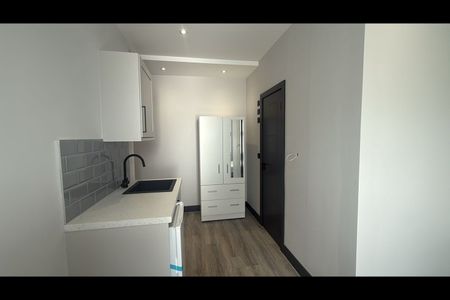 Studio Flat, London, W3 - Photo 4