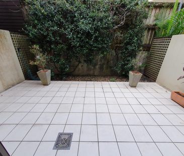 5/2-4 Onslow Street, Rose Bay, NSW 2029 - Photo 4