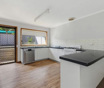 Well Presented, Low Maintenance unit in North Bendigo - Photo 4