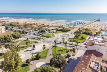 giulio cesare, 49, Montignoso, Tuscany 54038