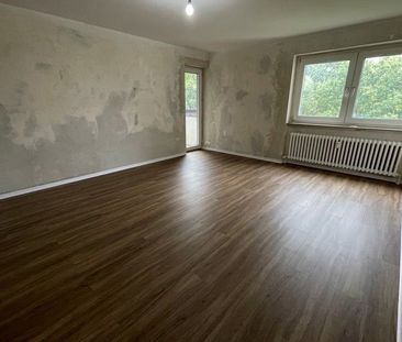 Großzügige 4-Zimmerwohnung mit Balkon - Photo 3