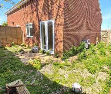 Lea Road, Brockworth,gloucester, GL3 - Photo 6