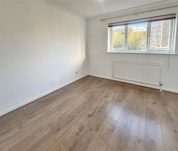 1 bedroom end of terrace house to rent - Photo 4