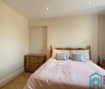 4 bedroom private hall to rent - Photo 6