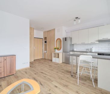 Kawalerka z balkonem w pełni wyposażona. 31.97 m² - Фото 6