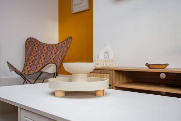 North Parade - Photo 1