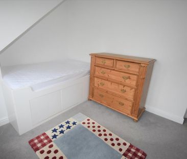 Ham Island, Old Windsor,SL4 - Photo 6