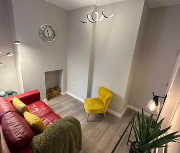 Room 3, 95 Enfield St, Belfast, BT13 3DJ - Photo 2
