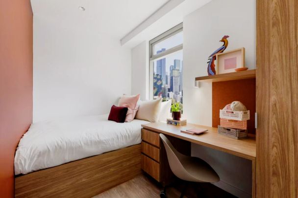 Journal Campus House, Melbourne - Photo 1