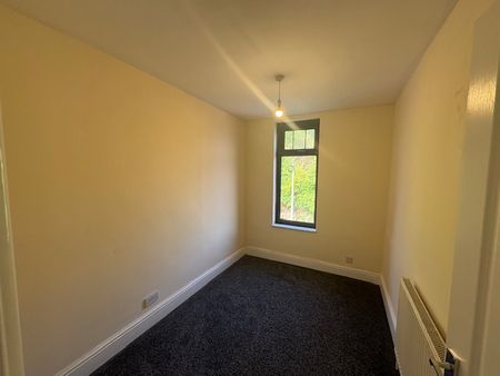 27, Wolseley Road, Preston - Photo 2