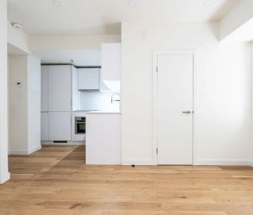 160 Huron Street — Studio - unit 107 - Photo 2